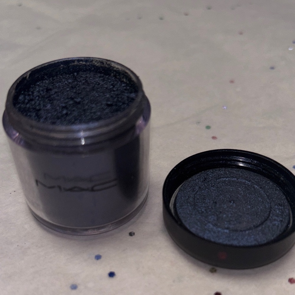 MAC Cosmetics Blue Storm Pigment